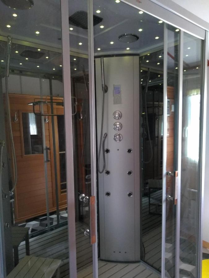 Arrest Le Haut Village Chambre D'Hotes Mobi-Loft Cosy Sauna ,Douche ,Chromotherapie المظهر الخارجي الصورة