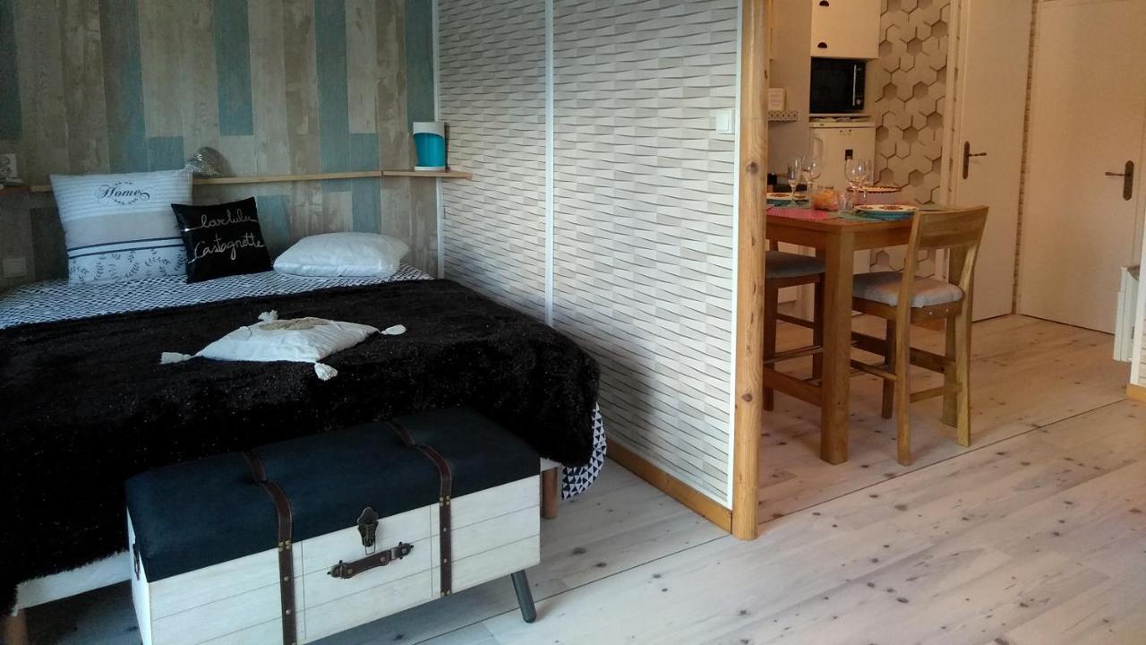 Arrest Le Haut Village Chambre D'Hotes Mobi-Loft Cosy Sauna ,Douche ,Chromotherapie المظهر الخارجي الصورة