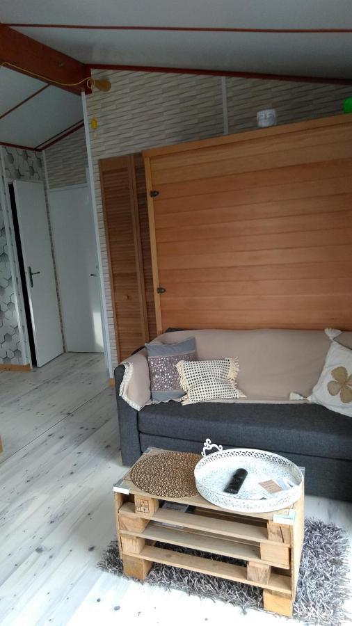 Arrest Le Haut Village Chambre D'Hotes Mobi-Loft Cosy Sauna ,Douche ,Chromotherapie المظهر الخارجي الصورة